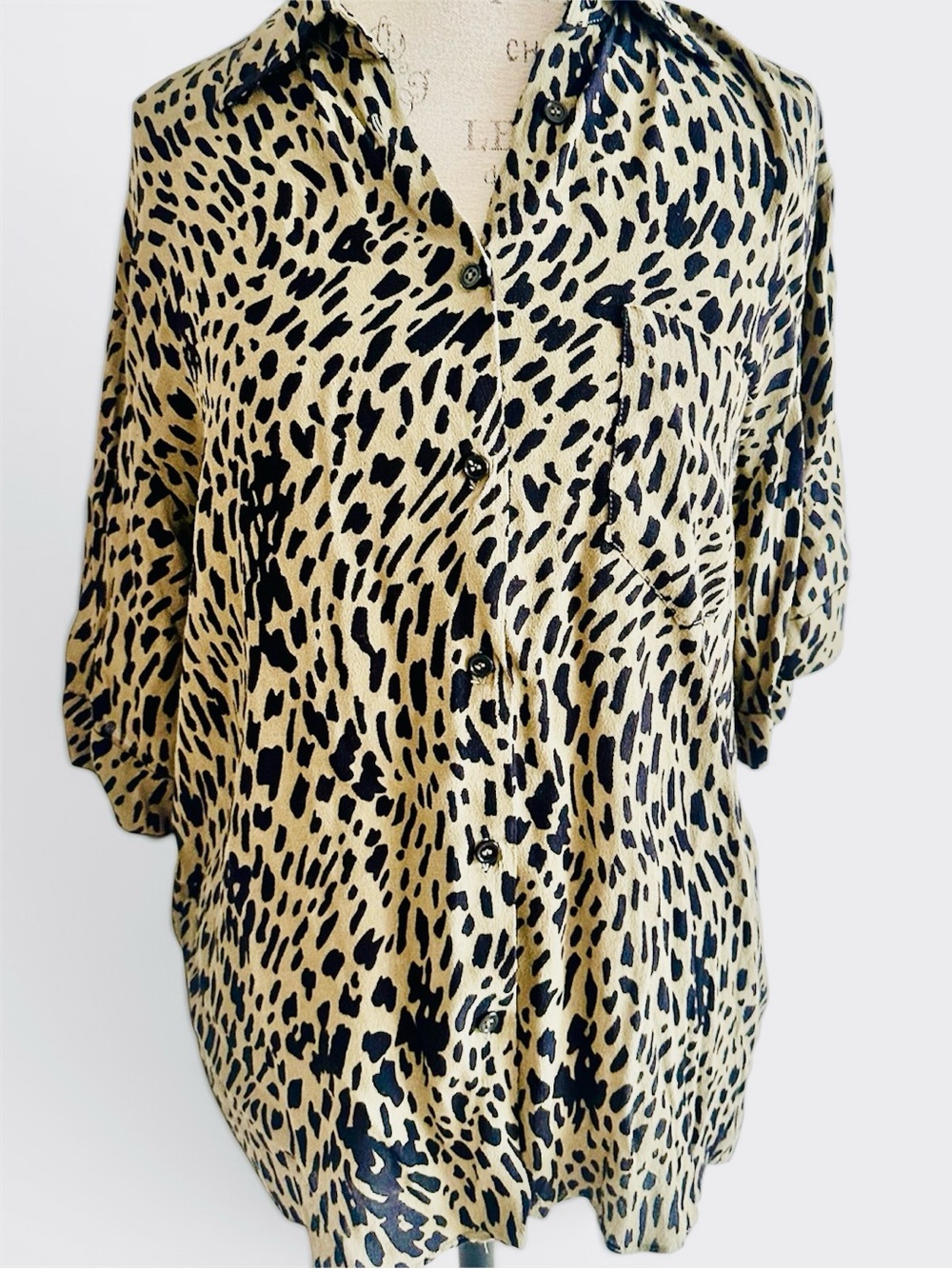 Zara oversized blouse L very chic fresh  fabric - camisole style- short sleeves